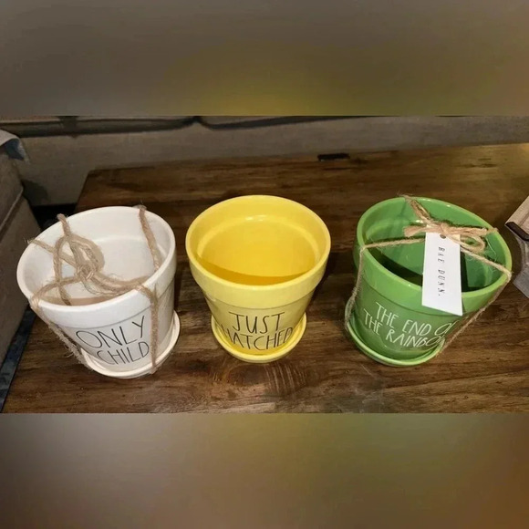 NWT RAE DUNN Magenta Set of 3 Ceramic Flower Pot Planters White/Yellow/Green - Picture 2 of 3